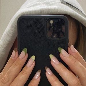 Meet your Posher, Kara